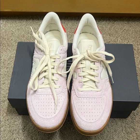 New Balance T500 Court Light Pink and White Sneakers - Picture 8 of 8